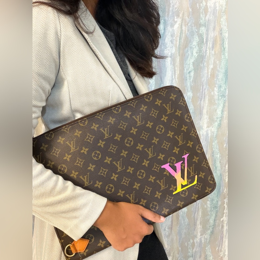 Sold! Louis Vuitton Monogram Document Laptop holder